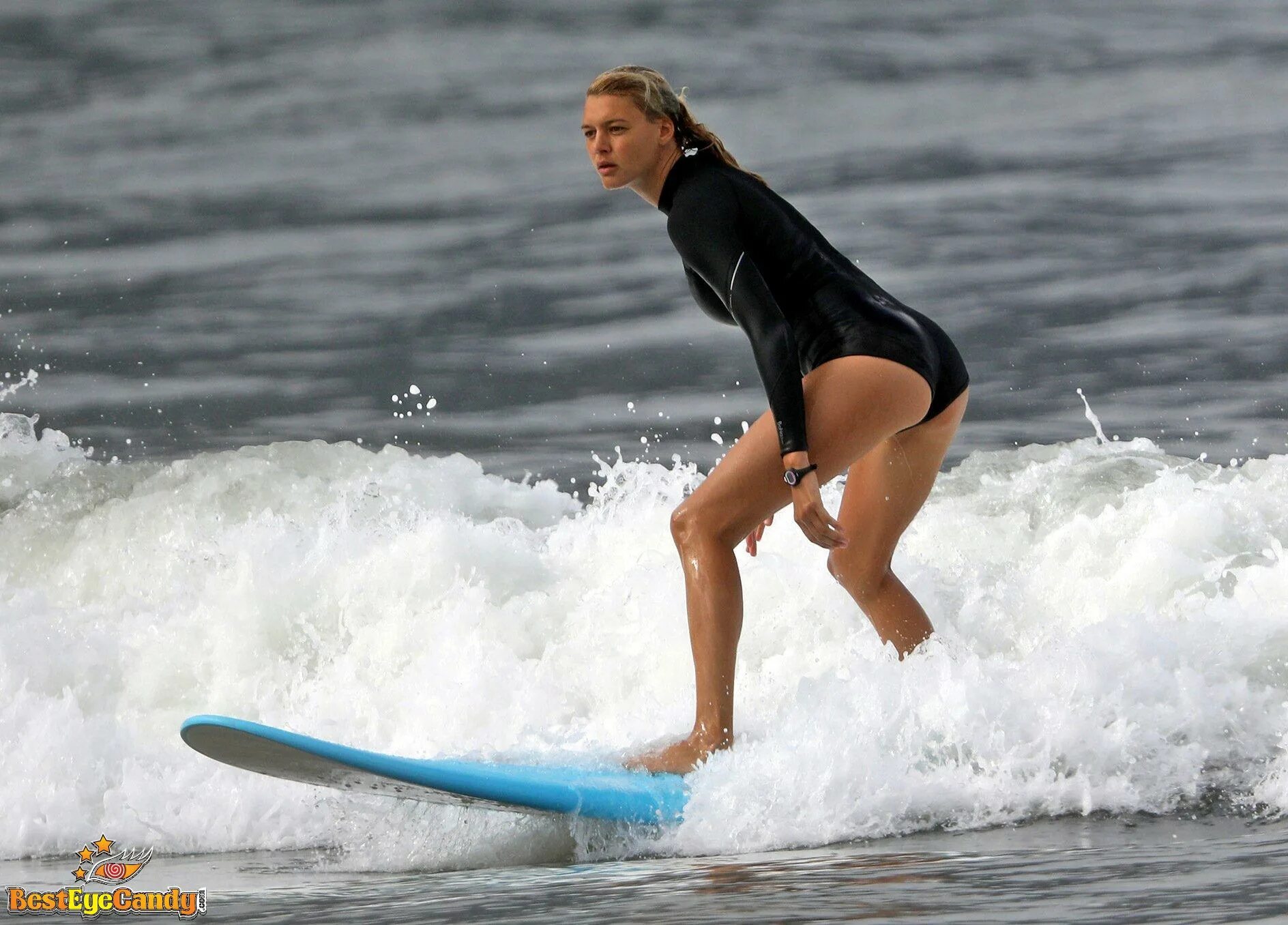 Kelly Rohrbach underwear in Pontianak