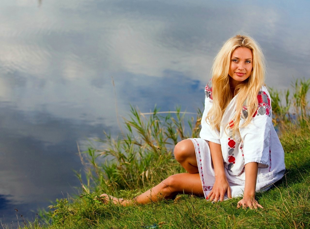 Sexy girl Slavic girls in Pontianak