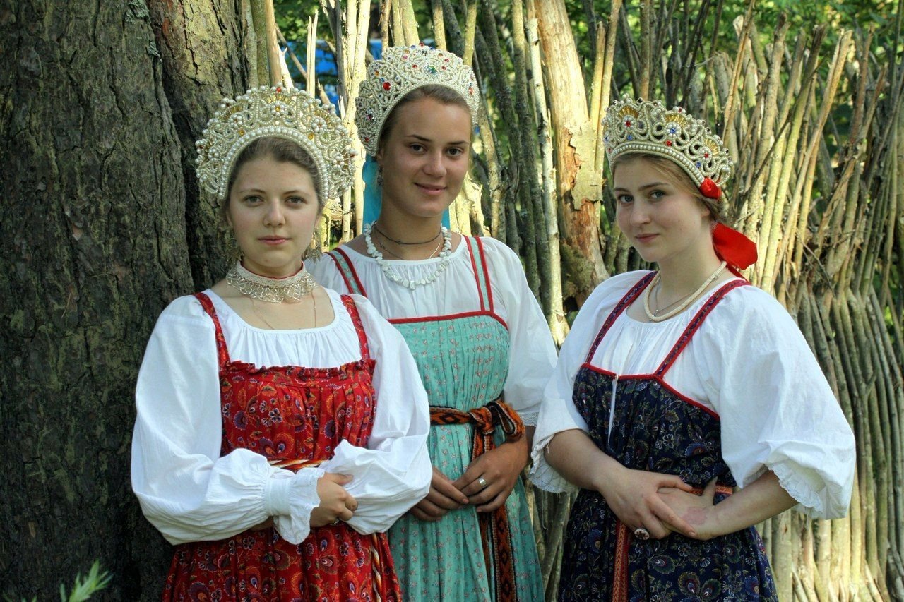 Sexy model Girls in Slavic costumes in Pontianak