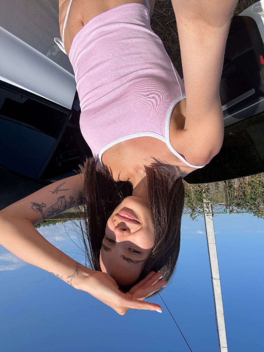 Sexy model Tina in Pontianak